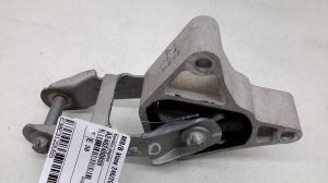 Mercedes Benz B-Class 246 (2011–2017) Engine mount A2462400809 - 2