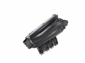 Mercedes Benz C-Class 205 (2014–2021) Muu paak A6510700868 - 4