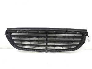  Front grille 