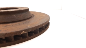  Brake disc front 