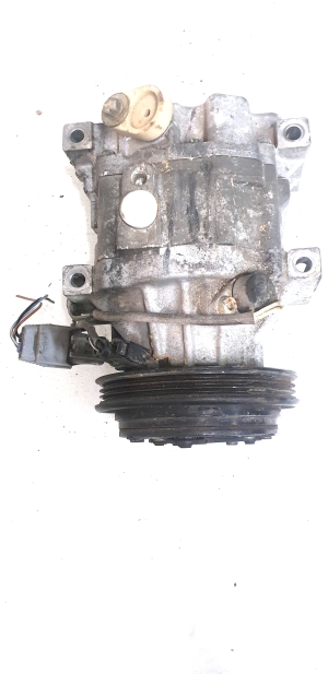 TOYOTA Prius W10/11 (1997–2003) Konditsioneeri kompressor 4421002073 - 2