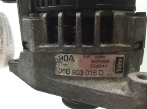 Volkswagen Passat B5 (1997–2005) Alternator 06b903016D - 5