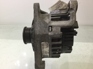 Volkswagen Passat B5 (1997–2005) Alternator 06b903016D - 6