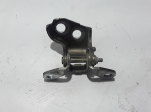 RENAULT Talisman II (2015–2026) Rear side door upper hinge 824005285R - 3