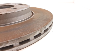  Brake disc front 