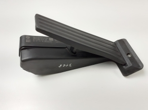   Accelerator pedal  - 35426793742 