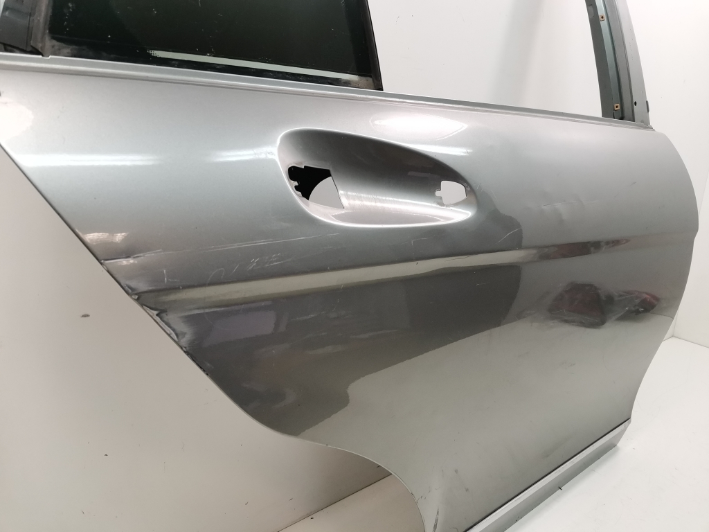 MERCEDES-BENZ C-Class W204/S204/C204 (2004-2015) Right Side Sliding Door 20433161