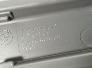 Other part of trunk lid trim - 6784442