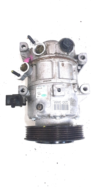  Air conditioner compressor 