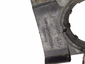 BMW 1 SERIES E87 (2003–2012) Halter für Einparkhilfe vorn 7182366 - 2