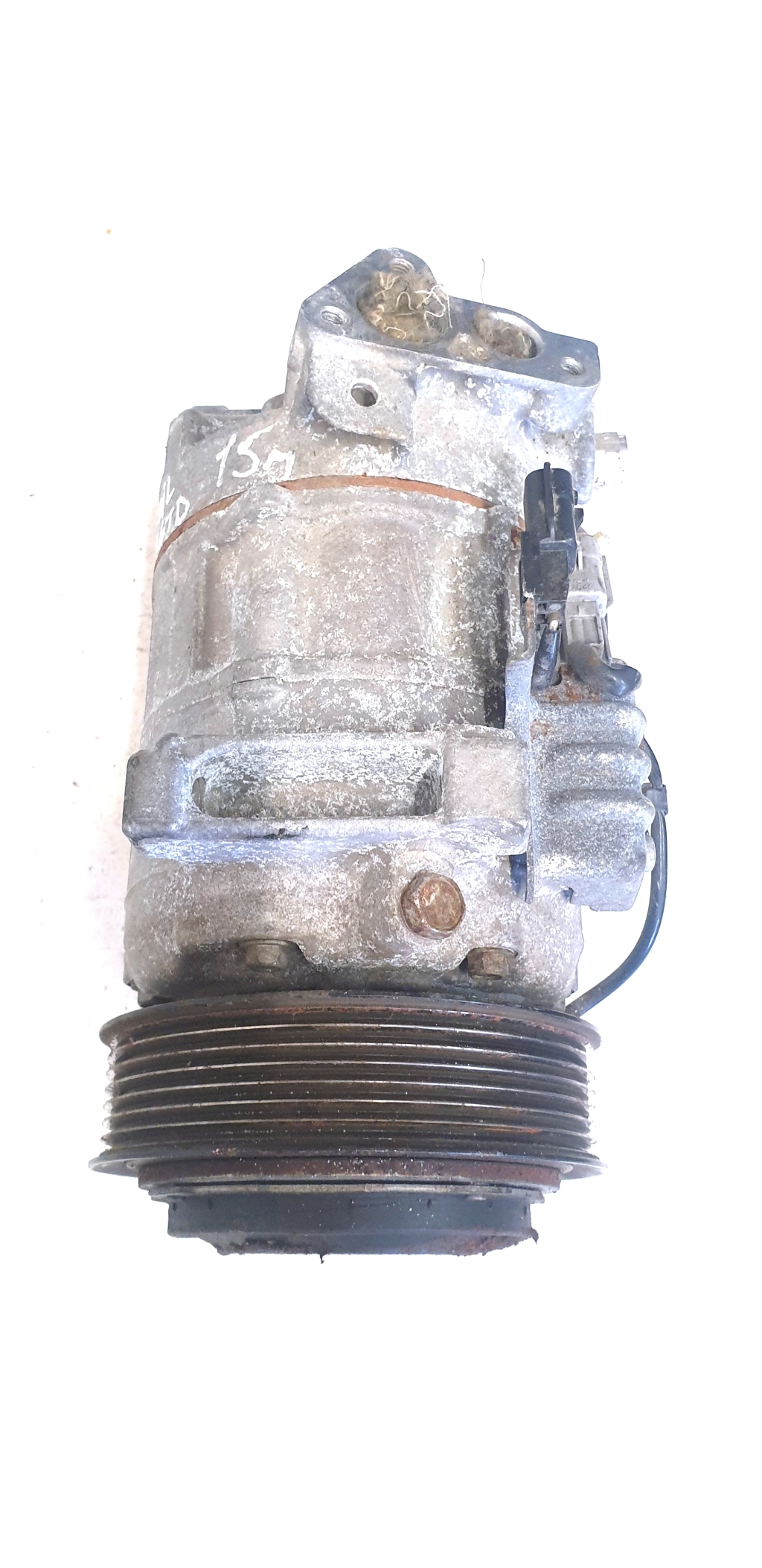 Used NISSAN XTrail Air conditioner compressor 926004CAIA