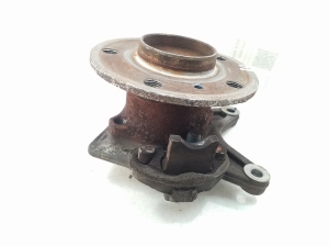  Rear hub 