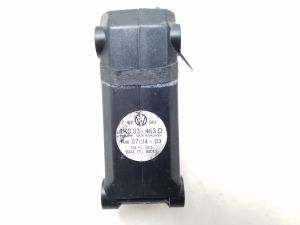 Volkswagen Golf V (2003–2009) Audio amplifier 1K0035463D - 3