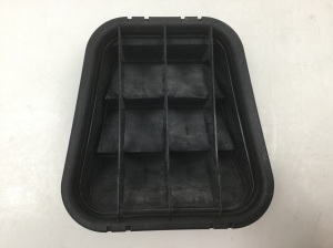 Lüftungsgitter Kotflügel hinten - 4B0819181A