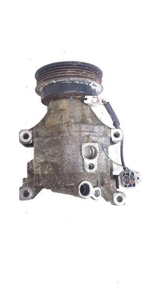 TOYOTA Corolla (2001–2007) Konditsioneeri kompressor 4472206362 - 3