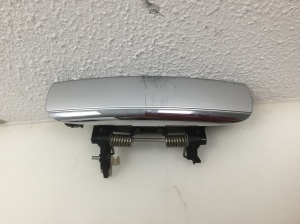 Poignée extérieure de porte latérale arrière et ses pièces - 4F0837207B