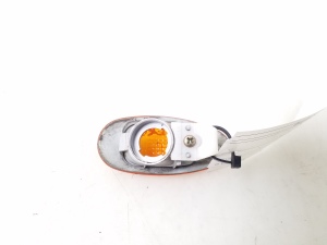 Mitsubishi Pajero Sport I (1996–2009) Seitenblinker Kotflügel vorne - 2