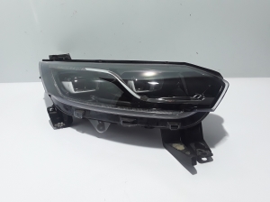Headlight - 260104119R