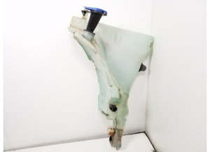 Jaguar XF (2008–2016) Front washer fluid reservoir 8X2317B613BF - 3