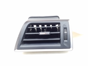 Salona paneļa ventilācijas restes - 66110AL01A