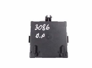 Mercedes Benz E-Class W207 (2009–2017) Front door control unit A2129004502 - 2