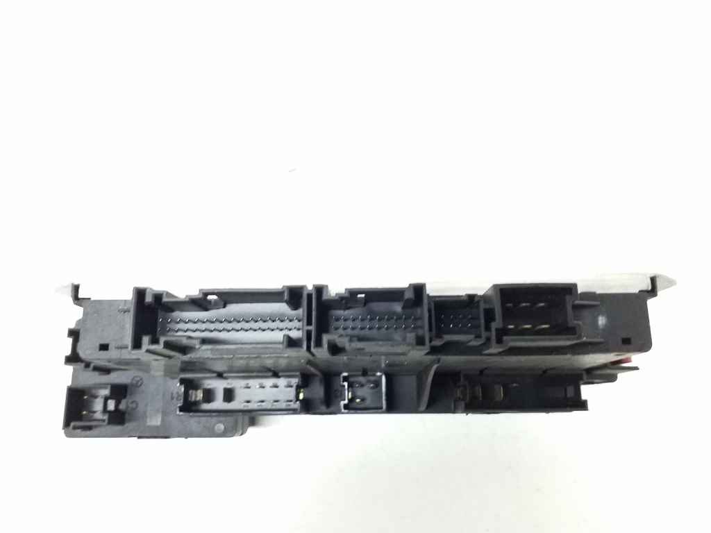 MERCEDES-BENZ S-Class W220 (1998-2005) Fuse box A0275454532, A0265455332, A0315451732 20433680