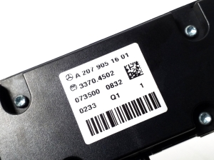 Mercedes Benz E-Class W207 (2009–2017) Heated seat switch A2079051601 - 2