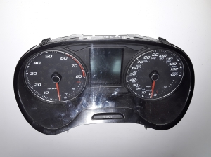 Seat Ibiza 6J5,6P1 (2008–2017) Kombiinstrument 6P0920940 - 2