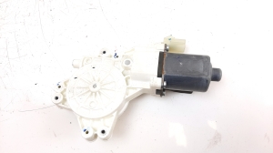 Fensterhebermotor vorne - 