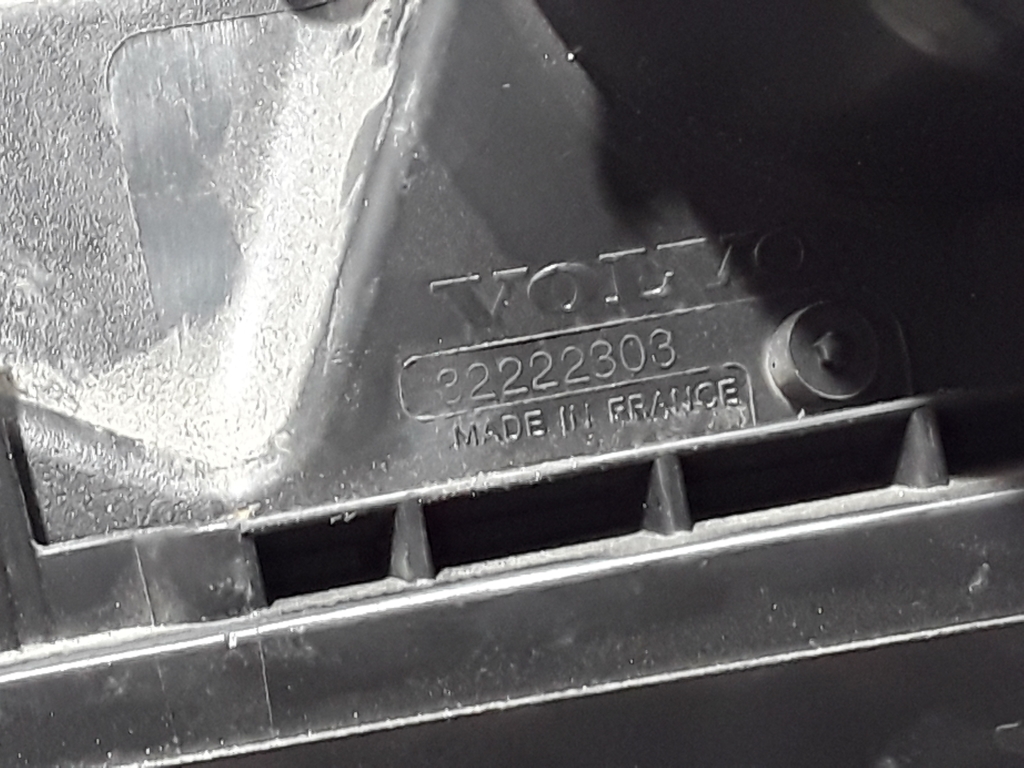 VOLVO V90 2 generation (2016-2024) Boîte de filtre à air 32222303 22413495