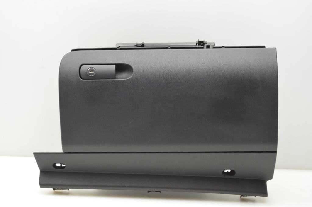Volkswagen Touareg II (2010–2018) Glove box 7P1857097AB Volkswagen Touareg II (2010–2018) Glove box 7P1857097AB