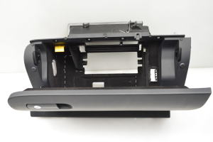 Volkswagen Touareg II (2010–2018) Glove box 7P1857097AB - 3