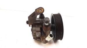  Power steering pump 