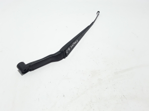  Windshield wiper blade 