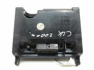 Mercedes Benz CLK-Class 208 (1997–2002) Eesmine tuhatoos A2088100401 - 2