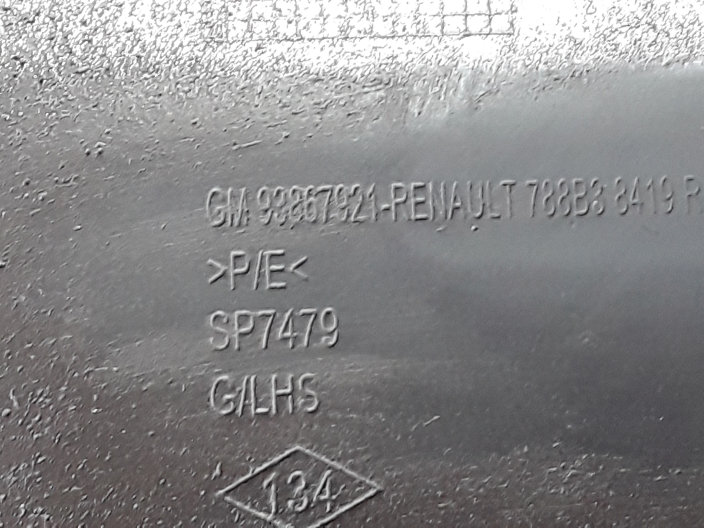 RENAULT Trafic 3 generation (2014-2023) Rear Left Inner Fender Rear Part 93867921 22413393