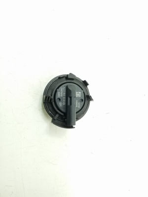 Mercedes Benz C-Class 205 (2014–2021) Turvapadja andur A2229051500 - 2
