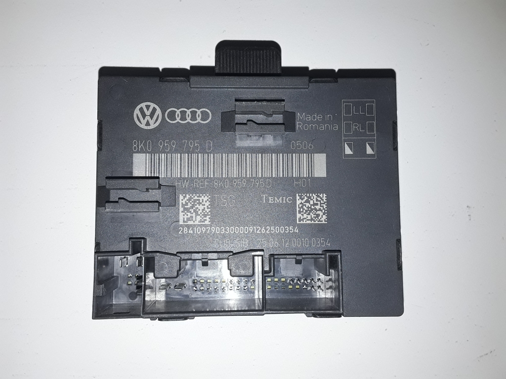 AUDI Q5 8R (2008-2017) Rear Right Door Control Unit 8K0959795D 22563262