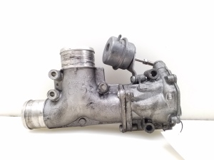  EGR valve 