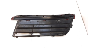  Front bumper lower grille 