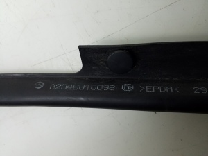 Mercedes Benz C-Class 204 (2007–2014) Kapoti muu osa A2048810098 - 2