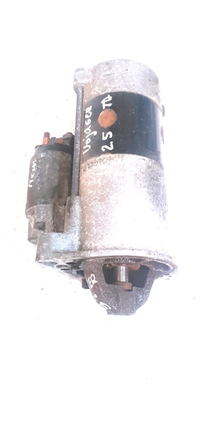 Chrysler Voyager IV (2001–2007) Starter 04727313AC - 2