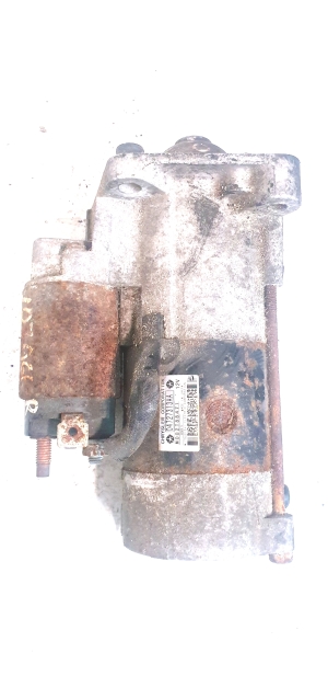 Chrysler Voyager IV (2001–2007) Starter 04727313AA - 2