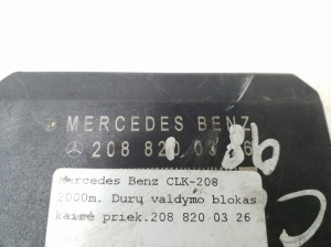 Mercedes Benz CLK-Class 208 (1997–2002) Esiukse juhtplokk A2088200326 - 3