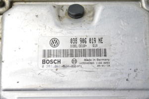Seat Ibiza 6L1 (2002–2008) Motorsteuergerät 038906019NE - 4