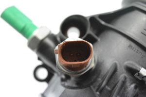 Volkswagen Golf VII (2012–2026) Ölfiltergehäuse 03N115389 - 5
