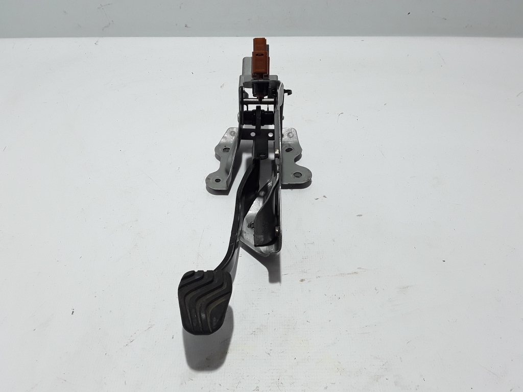 RENAULT Kadjar 1 generation (2015-2024) Stabdžių pedalas 465014EA2B 22413852