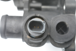 AUDI A3 8P (2003–2012) Termostaadi korpus 032121111CG - 4