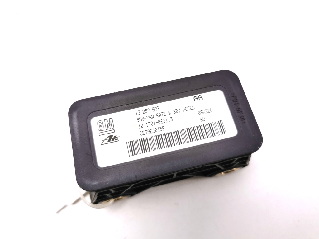 Used Opel Astra Accelerator pedal sensor 13257072