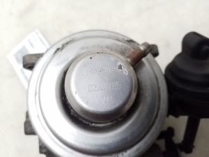  EGR valve 